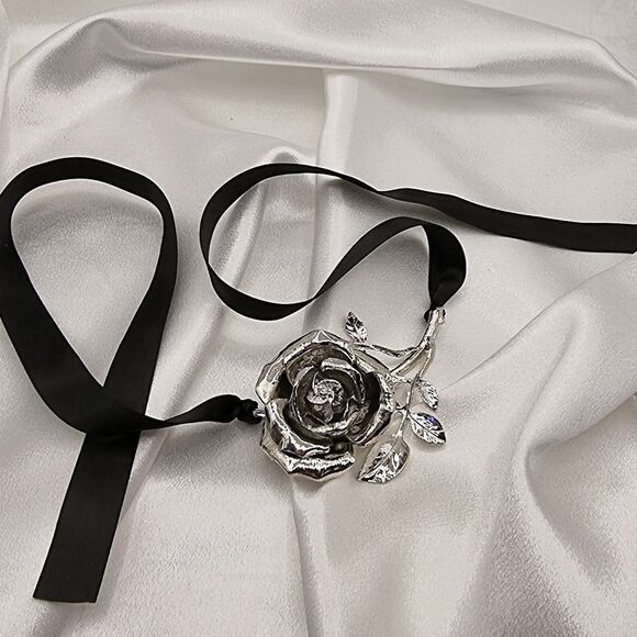 ZARA Maxi Rose satin corded silver adjustable necklace | NWOT - Picture 2 of 9